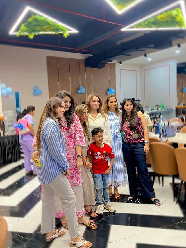 589071831_17932643313135625_471596277752908555_n.